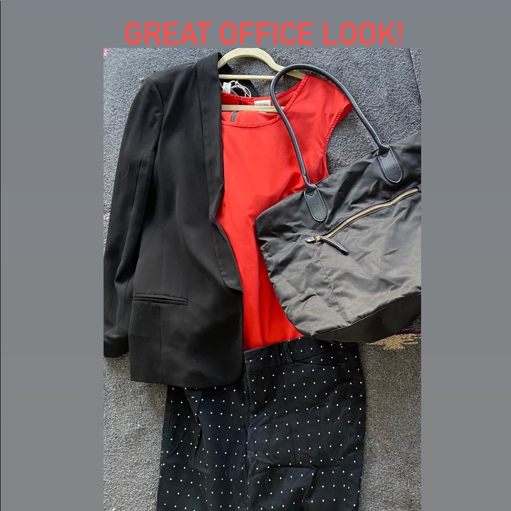Red blouse - Picture 3 of 4